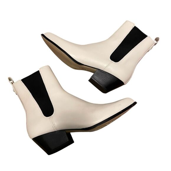 Michael Kors Kinlee Leather Booties Black White Size 9 NEW - Picture 1 of 6